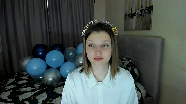 Snapshot of SoniNesti chatting on September 25, 2025, 3:07 pm SoniNesti online show from September 25, 2025, 3:07 pm