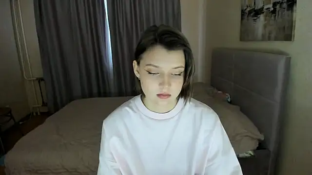 Snapshot of SoniNesti chatting on March 13, 2025, 11:19 am SoniNesti online show from March 13, 2025, 11:19 am