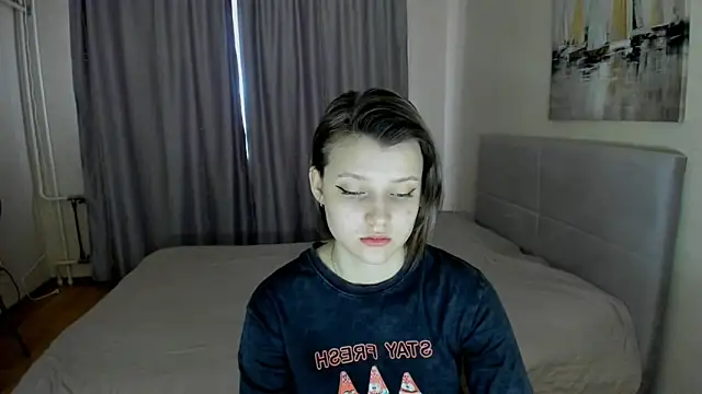 Snapshot of SoniNesti chatting on March 8, 2025, 11:37 am SoniNesti online show from March 8, 2025, 11:37 am