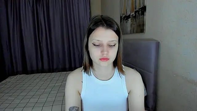 Snapshot of SoniNesti chatting on November 26, 2025, 2:50 pm SoniNesti online show from November 26, 2025, 2:50 pm