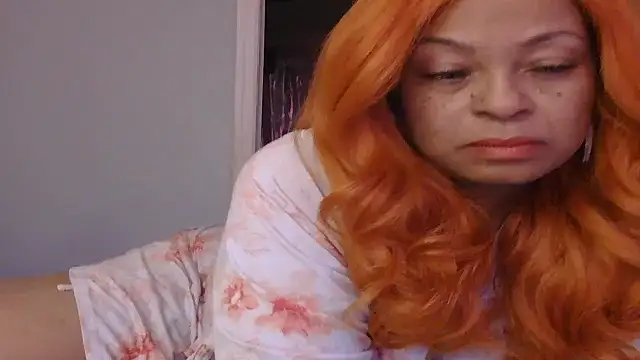 MSweetLindaParks online show from October 26, 2025, 11:54 am