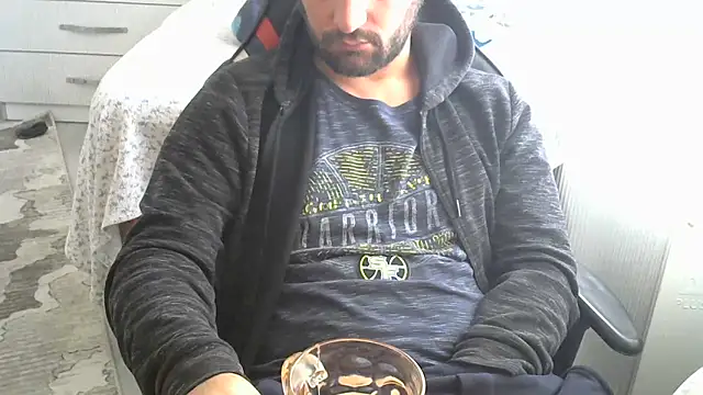 crazybaby5461 online show from November 18, 2025, 9:01 am