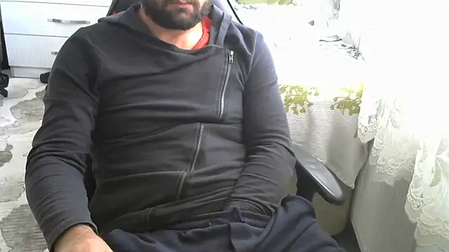 crazybaby5461 online show from October 3, 2025, 1:23 pm