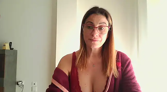 Sanada hot online show from January 13, 2025, 2:11 pm