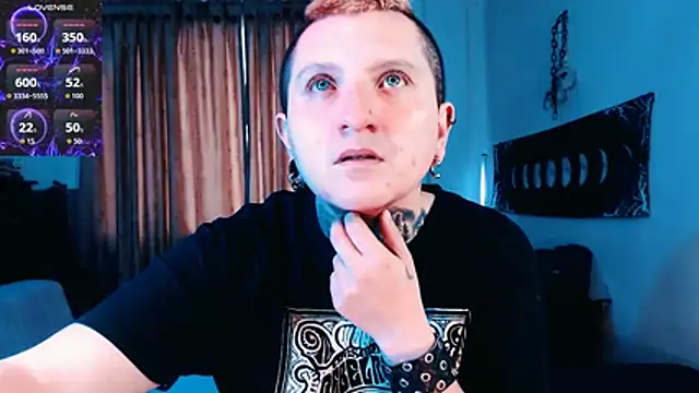 Marieblueeyes online show from January 5, 2026, 8:34 pm