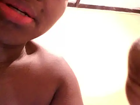 Queen BootyXXX online show from June 6, 2026, 2:39 am