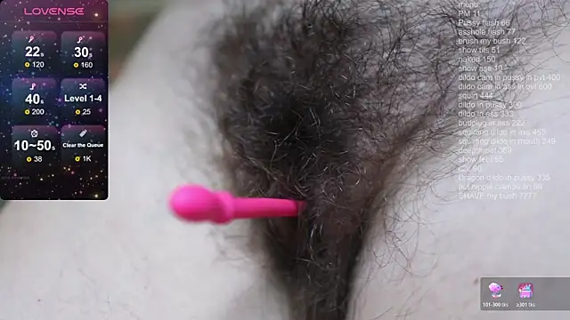 SophieBush online show from November 10, 2025, 9:14 am