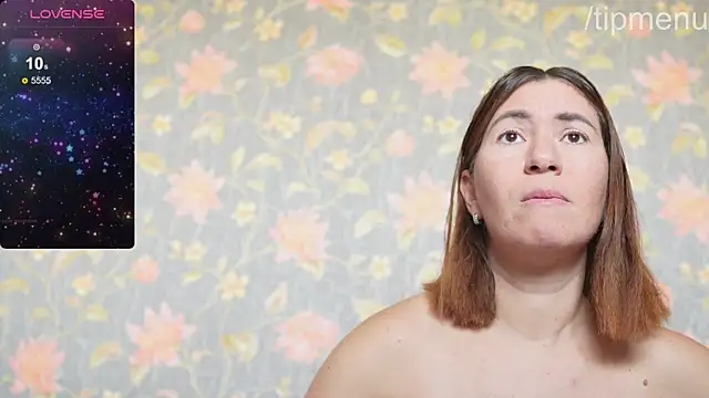 SophieBush online show from September 25, 2025, 11:27 am