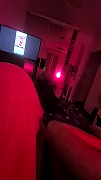 AndMona online show from April 19, 2026, 10:01 pm