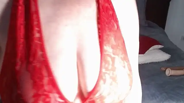 ina tits online show from December 15, 2025, 11:27 am