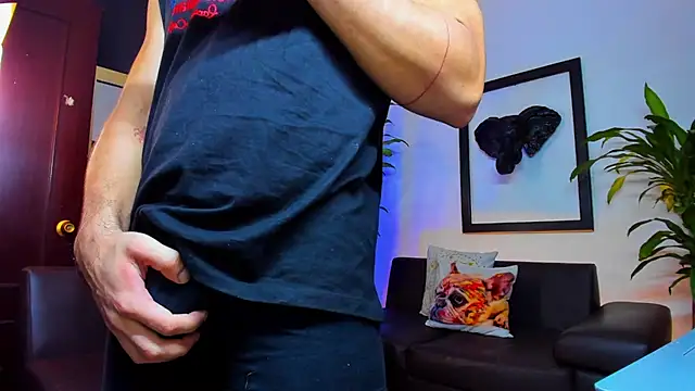 Snapshot of Markboyl chatting on February 5, 2025, 11:55 am Markboyl online show from February 5, 2025, 11:55 am