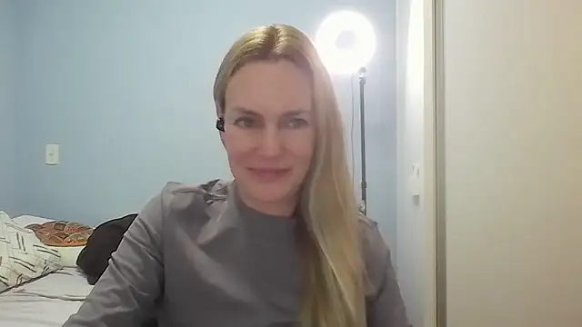Annylove1 online show from June 30, 2026, 12:16 pm