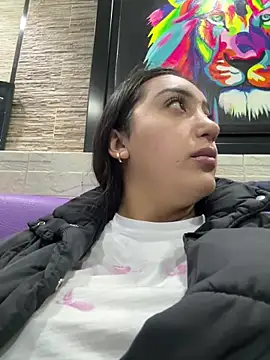 Hannahoff online show from March 13, 2025, 10:10 pm