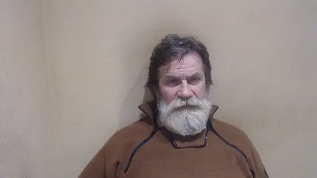 Snapshot of AlexNudo chatting on February 26, 2025, 9:20 pm AlexNudo online show from February 26, 2025, 9:20 pm