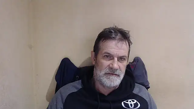 Snapshot of AlexNudo chatting on September 28, 2025, 7:37 am AlexNudo online show from September 28, 2025, 7:37 am