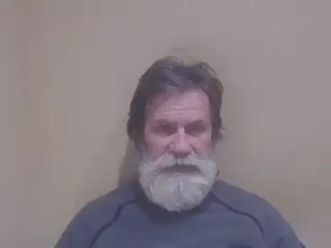 Snapshot of AlexNudo chatting on March 4, 2025, 12:29 am AlexNudo online show from March 4, 2025, 12:29 am