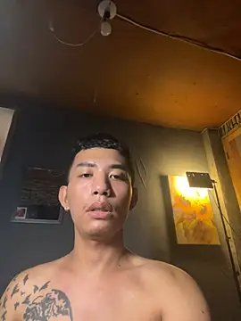 Snapshot of xlovercum chatting on January 8, 2026, 9:21 pm xlovercum online show from January 8, 2026, 9:21 pm