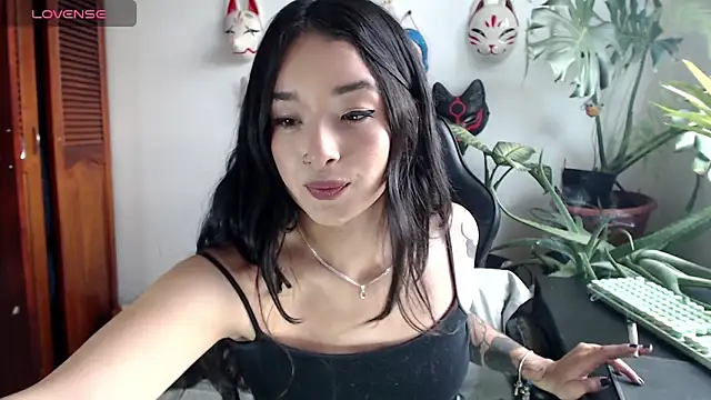 cat salo online show from April 23, 2026, 9:49 pm