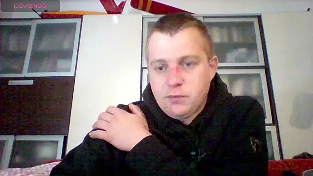 Matttthees online show from November 2, 2025, 4:01 pm