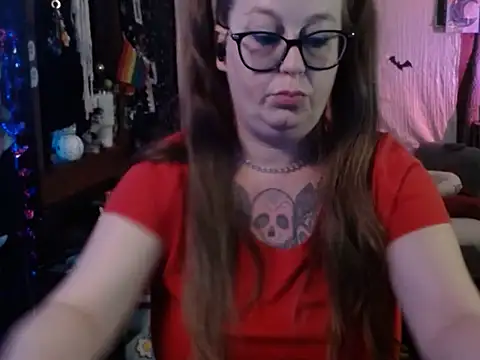 edgexchaos online show from October 31, 2025, 12:02 pm