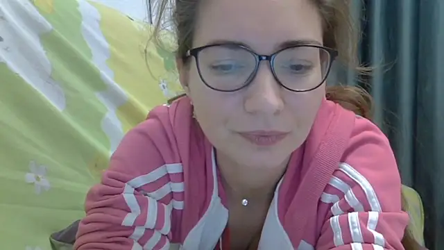 Snapshot of Ashleyspice chatting on November 24, 2025, 11:32 am Ashleyspice online show from November 24, 2025, 11:32 am