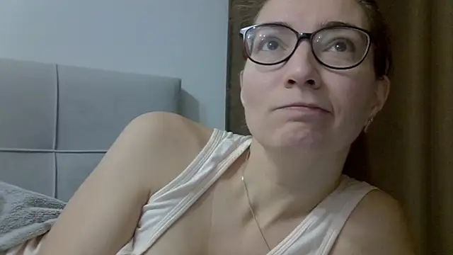 Snapshot of Ashleyspice chatting on December 17, 2025, 5:56 am Ashleyspice online show from December 17, 2025, 5:56 am