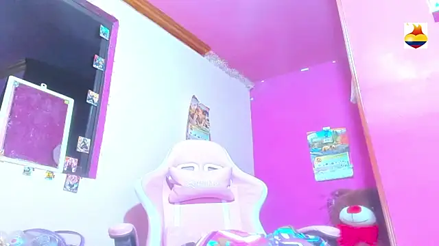 BARBYCHOCOLAT online show from September 14, 2025, 1:44 pm