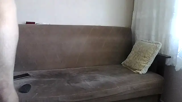 Snapshot of BuckWessle chatting on October 20, 2025, 10:38 am BuckWessle online show from October 20, 2025, 10:38 am