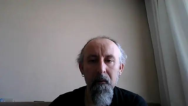 Snapshot of BuckWessle chatting on April 27, 2026, 11:08 am BuckWessle online show from April 27, 2026, 11:08 am