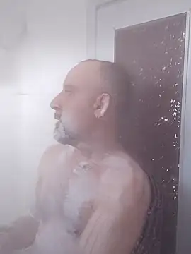 Snapshot of BuckWessle chatting on February 14, 2025, 11:42 am BuckWessle online show from February 14, 2025, 11:42 am