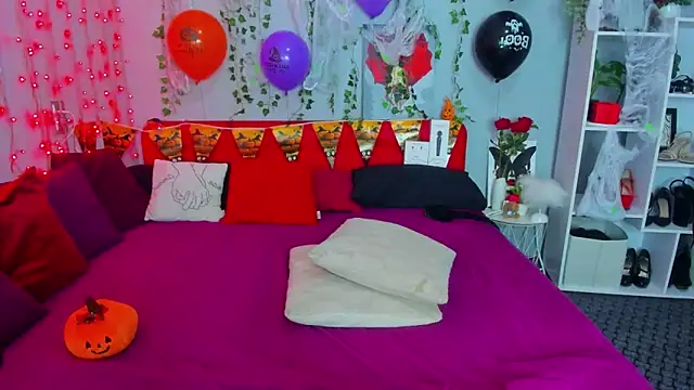 DarlingMilf online show from October 28, 2025, 7:24 pm