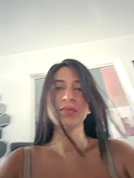 lady-rosse online show from October 5, 2025, 3:36 pm