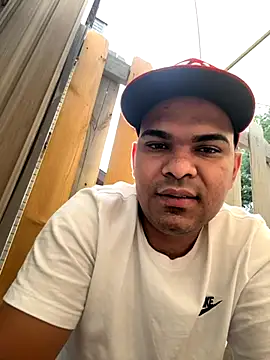 Snapshot of marhi32 chatting on September 14, 2025, 3:12 pm marhi32 online show from September 14, 2025, 3:12 pm