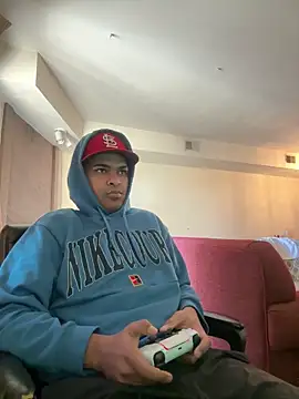 marhi32 online show from February 7, 2026, 9:34 pm