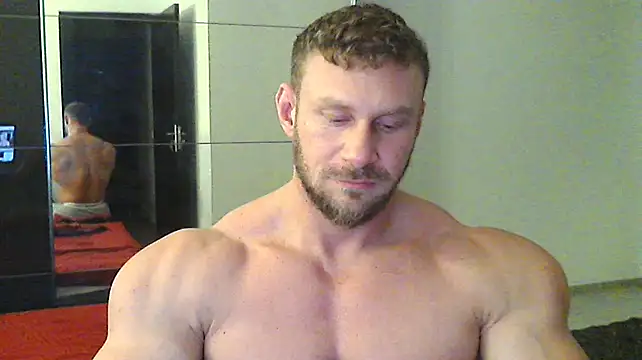 muscularkevin online show from December 23, 2024, 2:17 pm