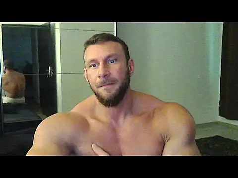 muscularkevin online show from October 4, 2025, 1:12 pm
