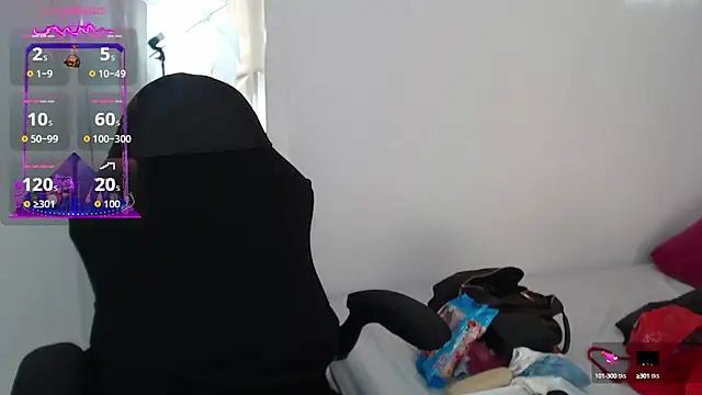 Snapshot of Katha_Marck chatting on September 17, 2025, 8:33 pm Katha Marck online show from September 17, 2025, 8:33 pm