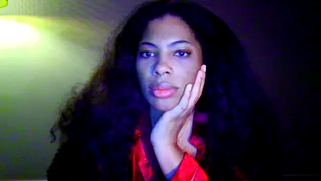 Snapshot of iamkhakia chatting on March 28, 2026, 8:37 am iamkhakia online show from March 28, 2026, 8:37 am