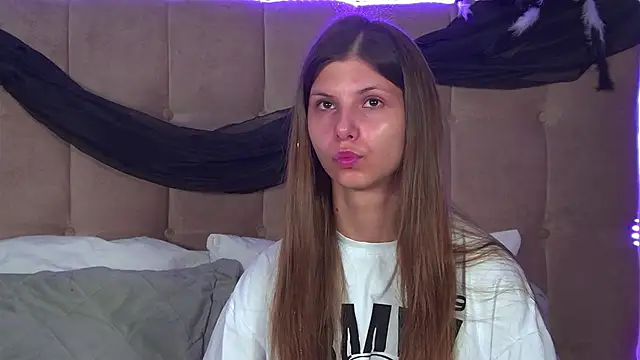 AudreyBarlow online show from November 2, 2025, 6:24 pm