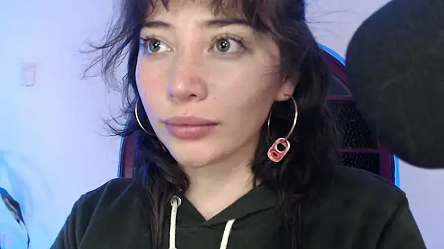 Snapshot of Hannah-Valhalla chatting on December 2, 2024, 2:59 am Hannah-Valhalla online show from December 2, 2024, 2:59 am