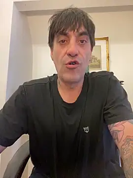 Elnonoykeila77 online show from March 29, 2026, 5:14 pm