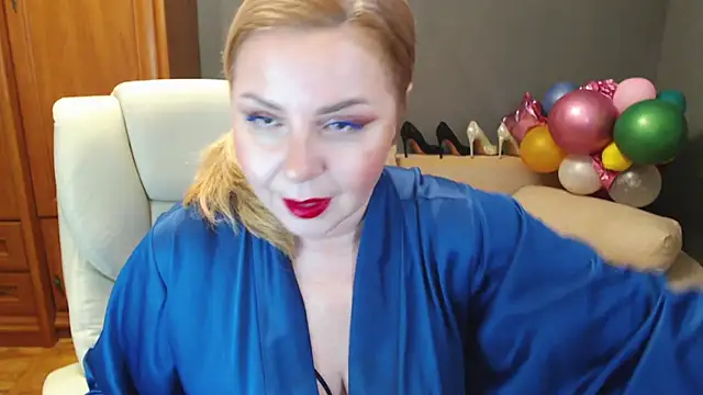 Snapshot of Cute_sun chatting on March 19, 2025, 6:01 pm Cute sun online show from March 19, 2025, 6:01 pm