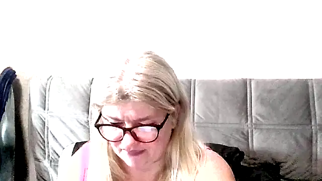 Diana 49 online show from February 21, 2026, 8:44 pm