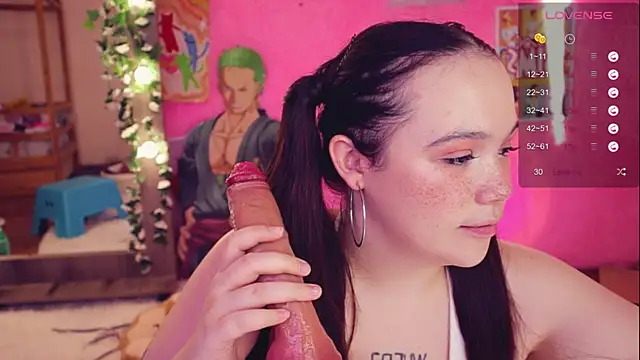 Snapshot of Chery_Lady22 chatting on September 28, 2025, 11:17 am Chery Lady22 online show from September 28, 2025, 11:17 am