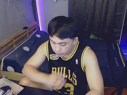 princeJayX online show from May 9, 2026, 3:32 am