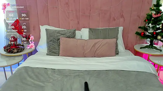 Snapshot of JasmiLyn chatting on January 13, 2026, 1:26 pm JasmiLyn online show from January 13, 2026, 1:26 pm