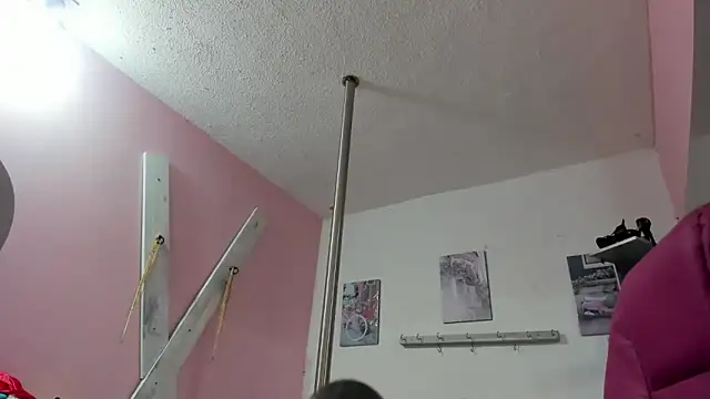 CAMILA--REY online show from December 4, 2025, 11:53 am