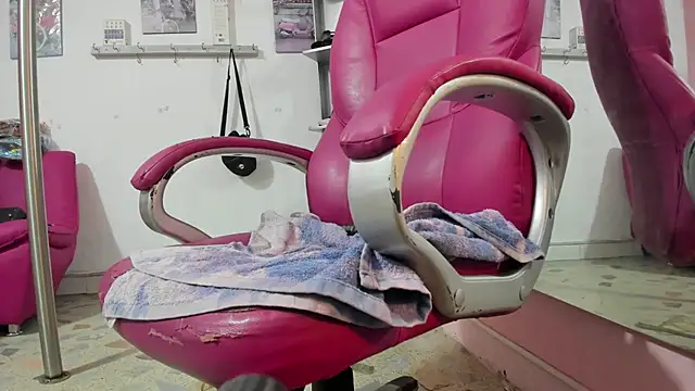 CAMILA--REY online show from January 19, 2026, 12:09 pm