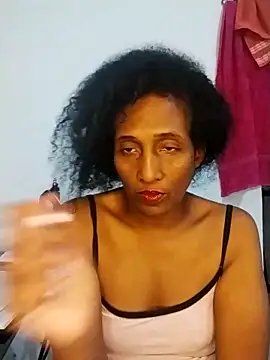 Snapshot of Aishamara chatting on January 5, 2026, 8:45 pm Aishamara online show from January 5, 2026, 8:45 pm