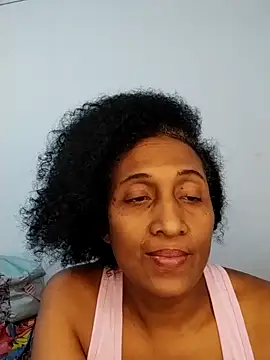 Snapshot of Aishamara chatting on February 16, 2026, 9:41 am Aishamara online show from February 16, 2026, 9:41 am